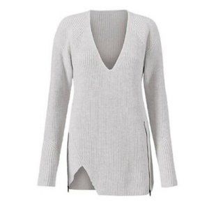 Cabi Deep V Pullover (M) #3531